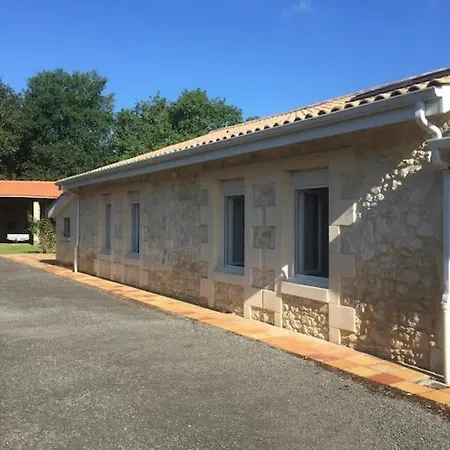 Maison De Caractere 5 Etoiles-location 7 Nuits Minimum Du Samedi Au Samedi Vensac