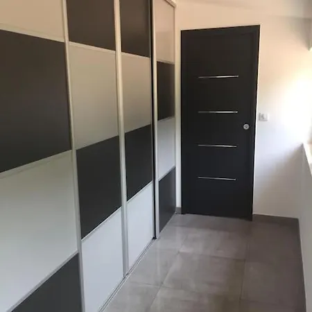 Maison De Caractere 5 Etoiles-location 7 Nuits Minimum Du Samedi Au Samedi בית נופש Vensac